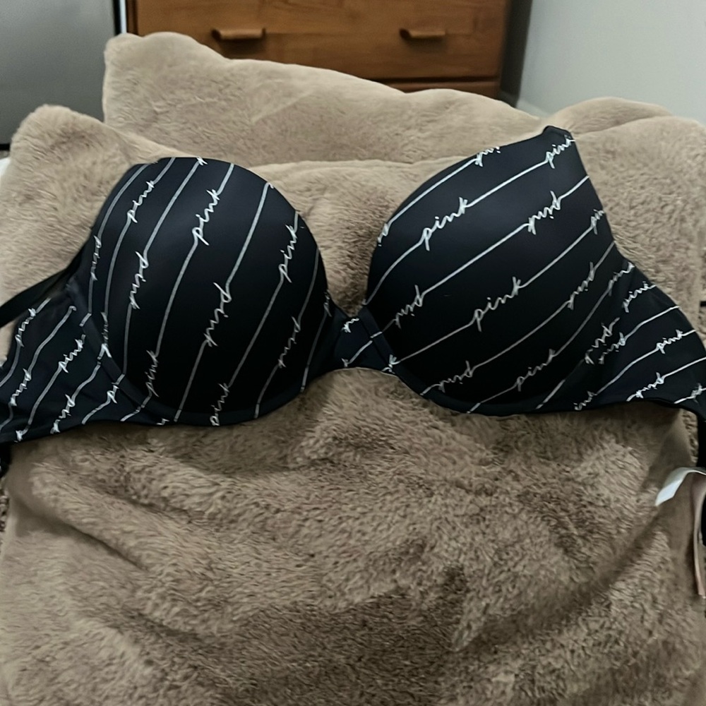 DONATING SOON VS pink bra 34DD